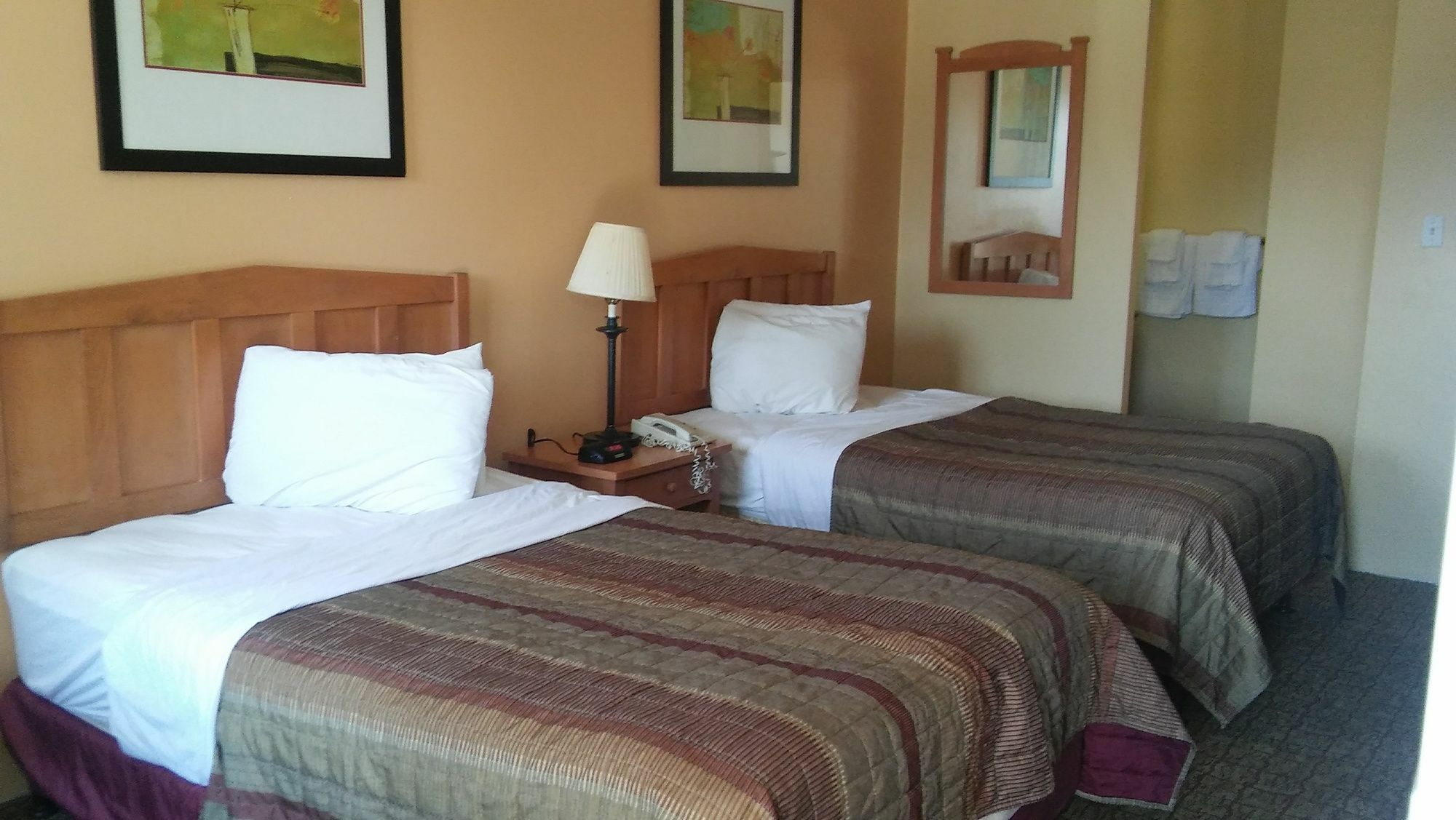 Traveler Inn Sterling Dış mekan fotoğraf